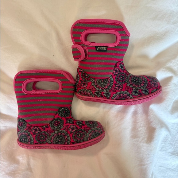 Bogs Kids Striped and Floral Pink Boots - Picture 1 of 2
